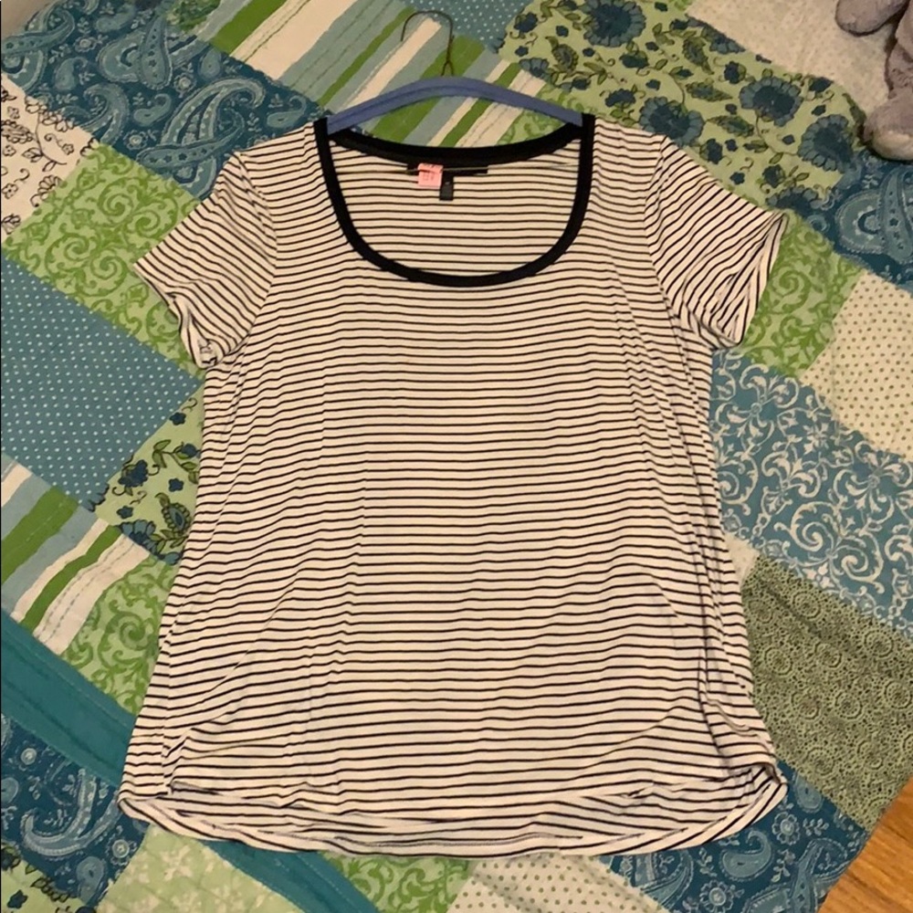 🍭🍭🍭Stripped Shirt